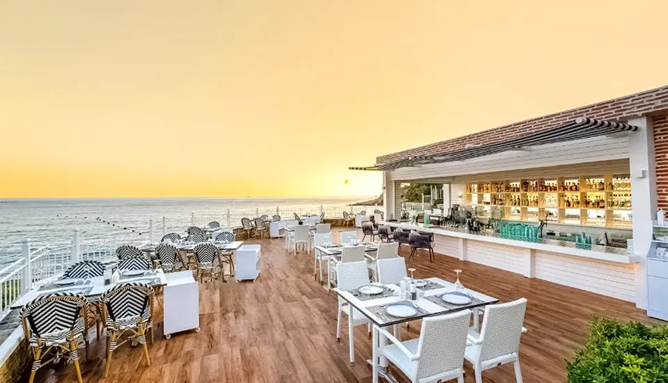 هتل اوتوپیا ریزورت اند رزیدنس